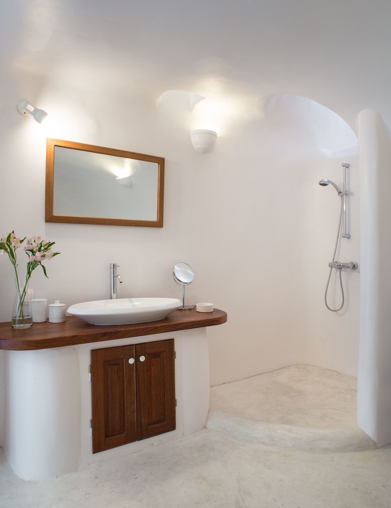 Deluxe Suite (with outdoor Private Pool) photo 2