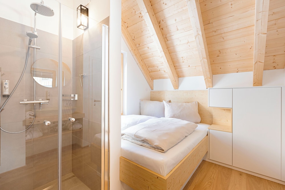 Chalet #5 mit 2 Schlafzimmern und Sauna