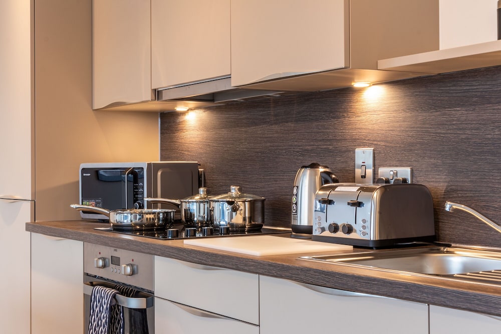 Seven Living Ashford - 2BR Luksus Lejligheder, Billede 15