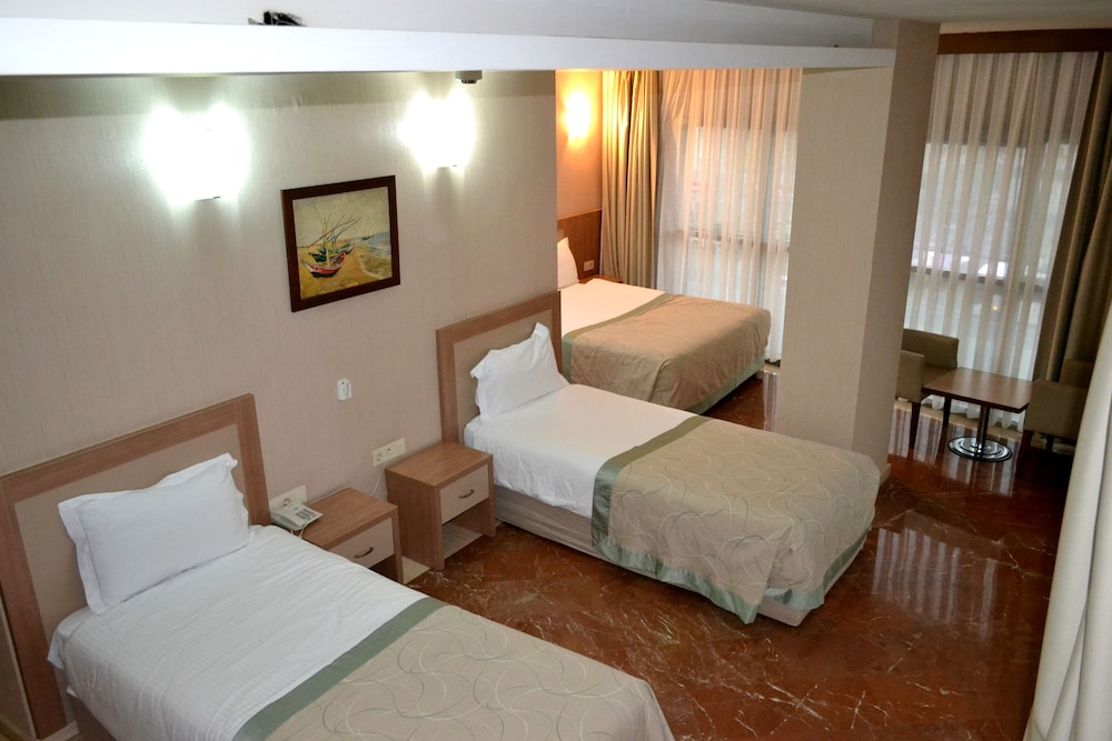 Family Quadruple Room