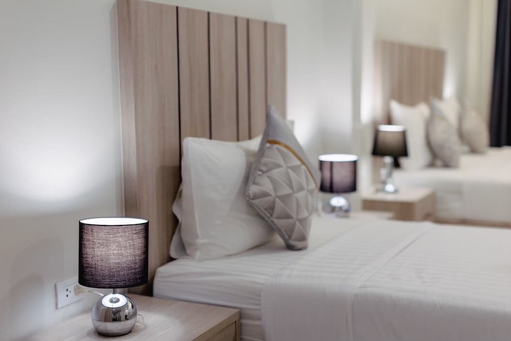 Quadruple Room - Photo 3