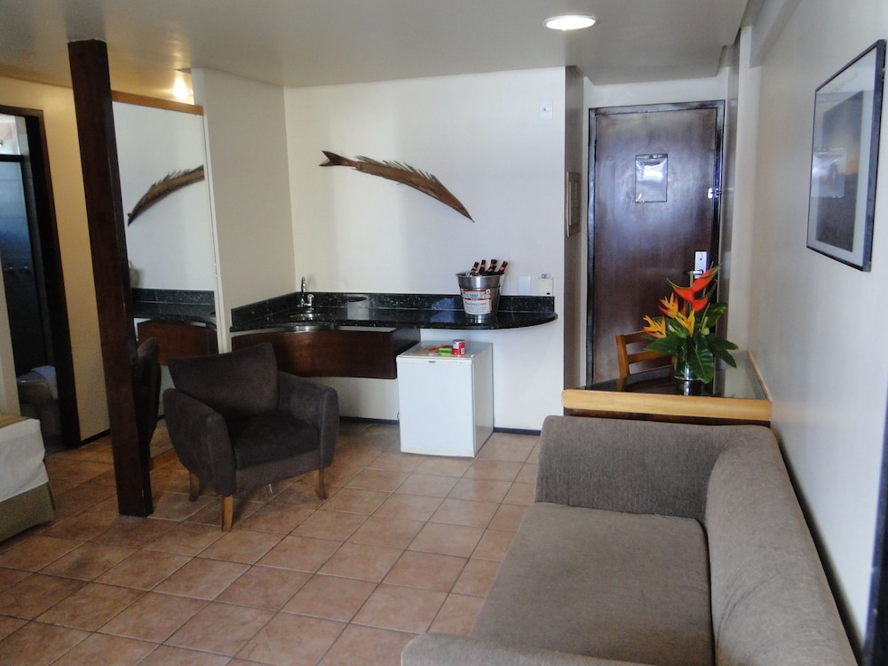 Deluxe Suite, 2 Bedrooms - Photo 2