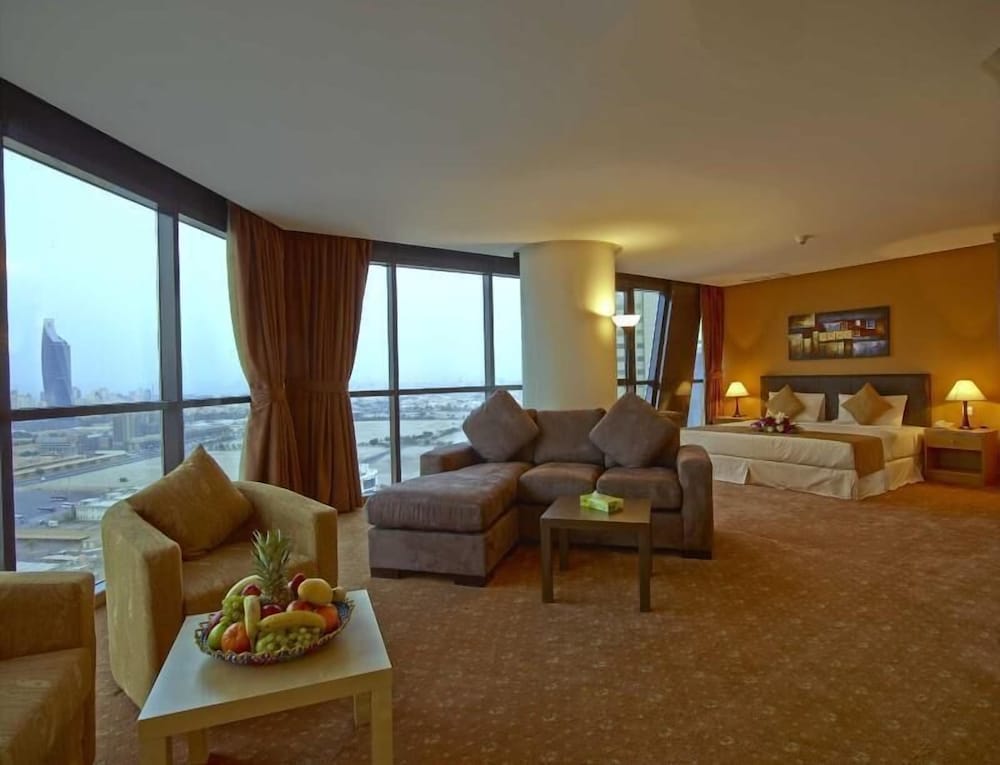 Suite photo 1