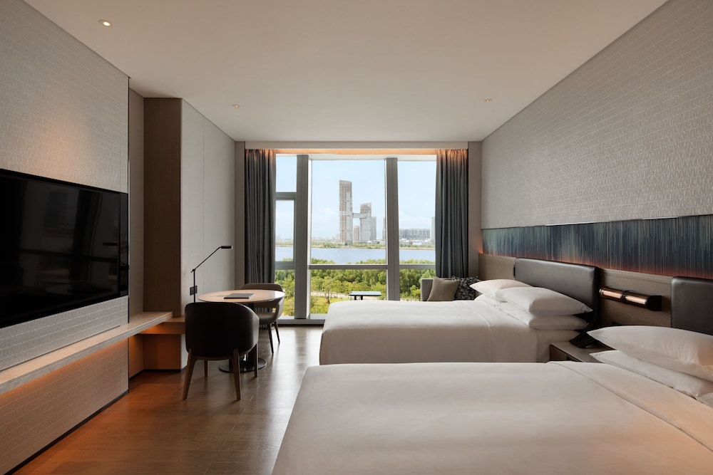 Executive Room, 2 Double Beds