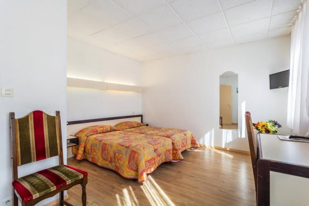 Standard Room, 2 Twin Beds