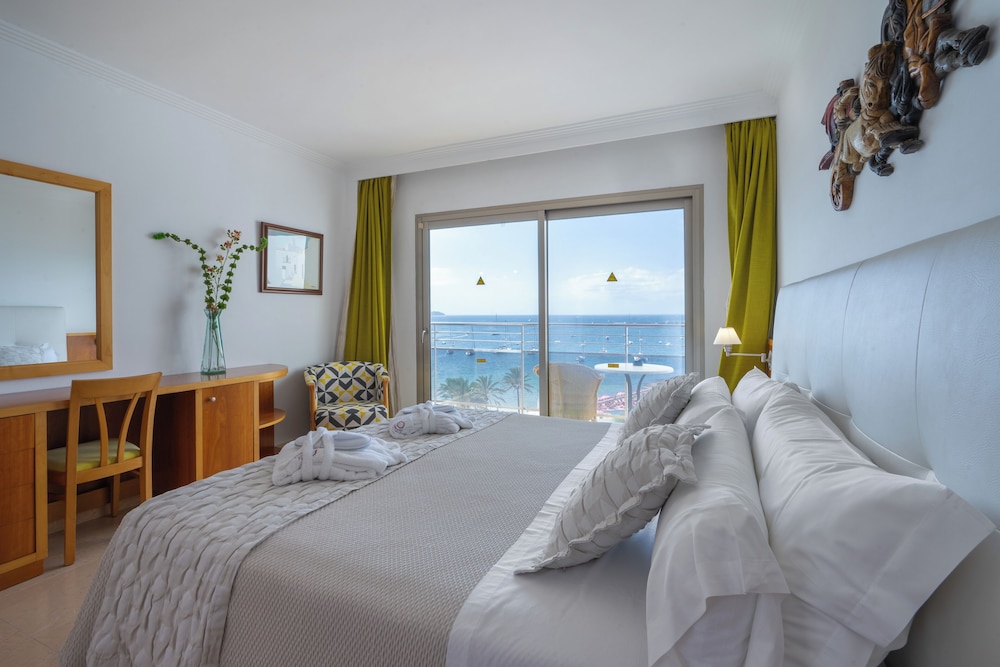 Suite, Balcony, Sea View - Photo 7