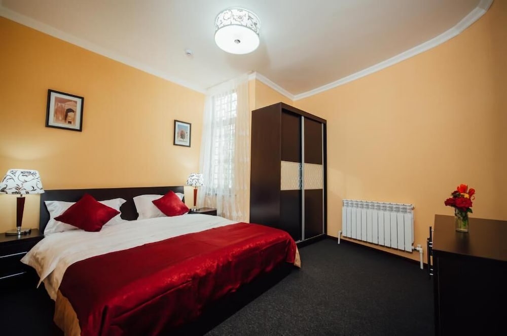 Standard Double or Twin Room, City View photo 1
