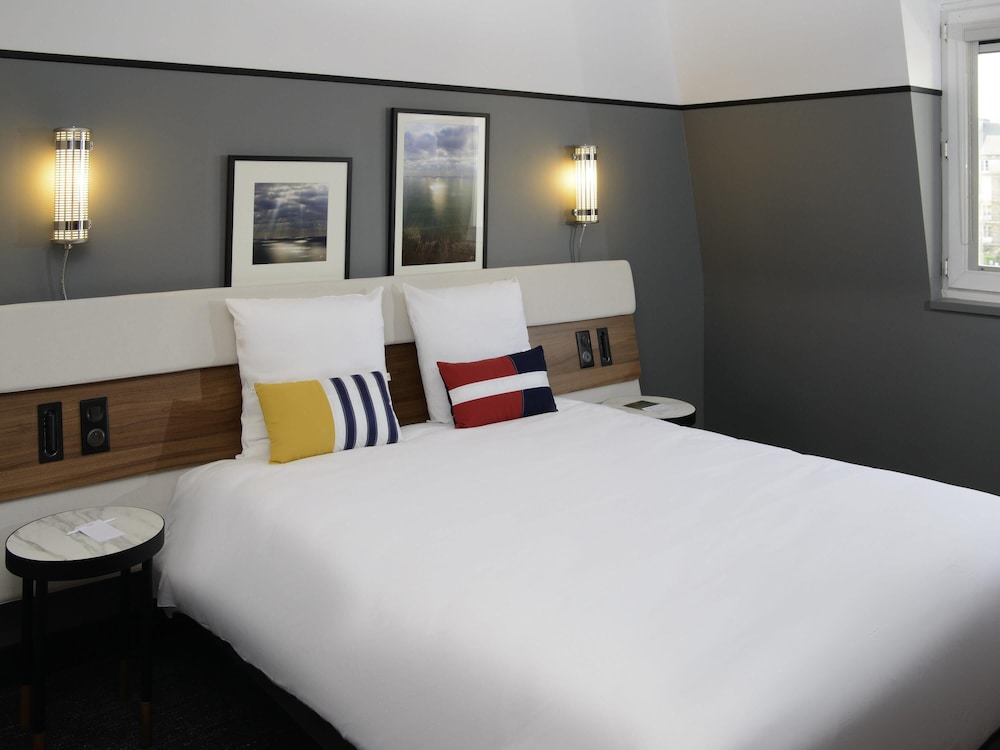 Superior Room, 1 Queen Bed