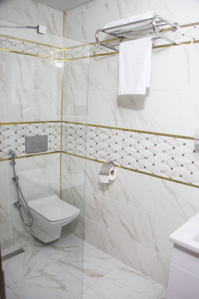 Deluxe Suite, 1 Bedroom, Balcony, River View photo 2