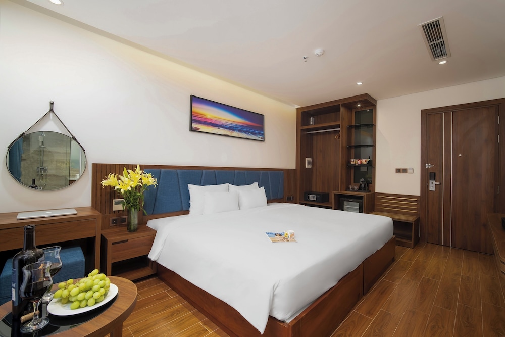 Deluxe Double or Twin Room, City View photo 3