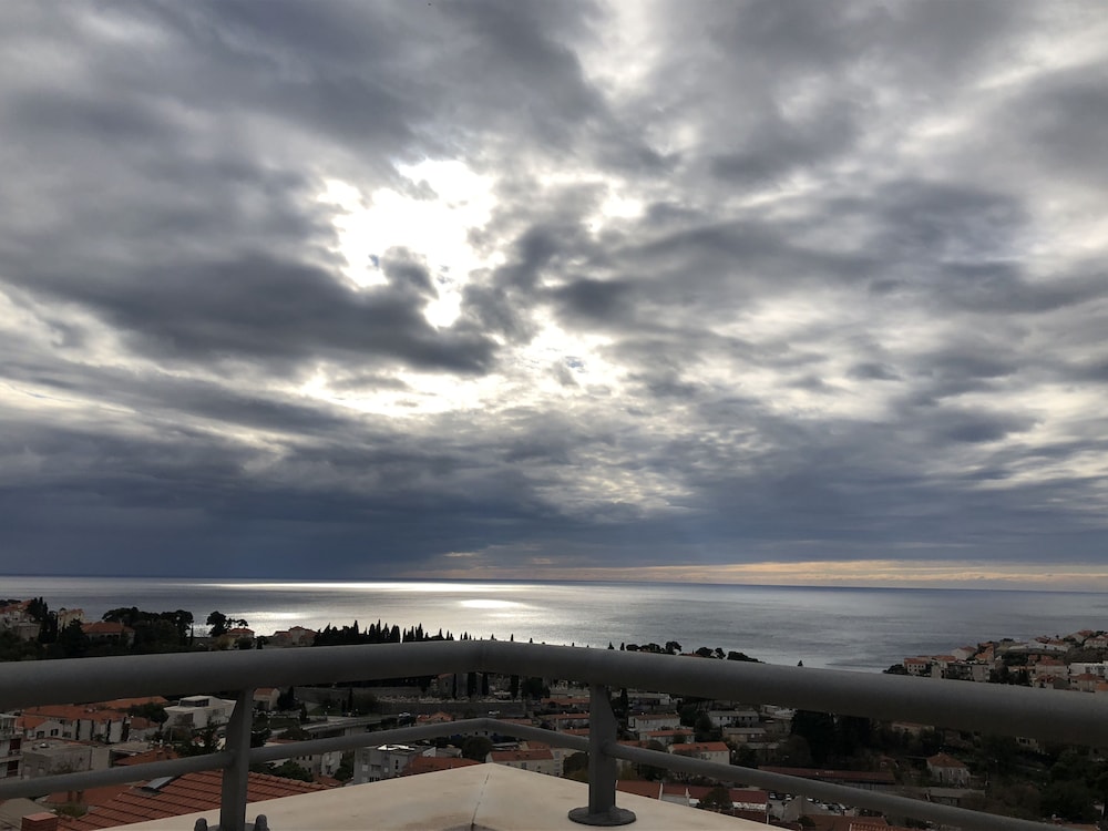 Romantic Double Room, 1 Bedroom, Sea View photo 3