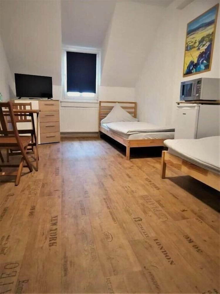 Comfort Condo, 4 Bedrooms, Non Smoking, City View photo 3