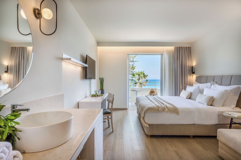 Junior Suite Sea View - Photo 1
