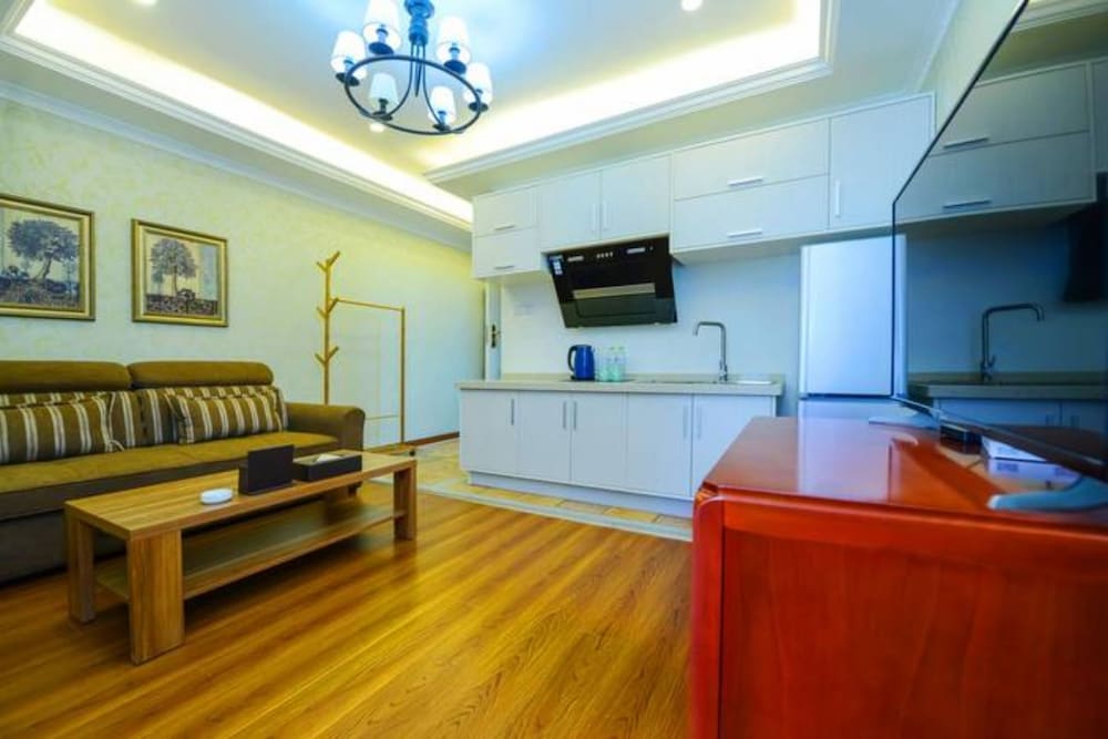 Deluxe Suite, 2 Single Beds, River View photo 3