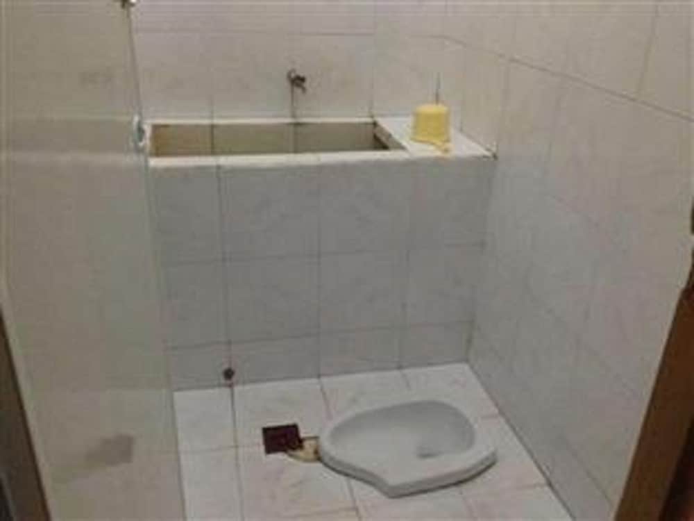 Standard Double Or Twin Room photo 2