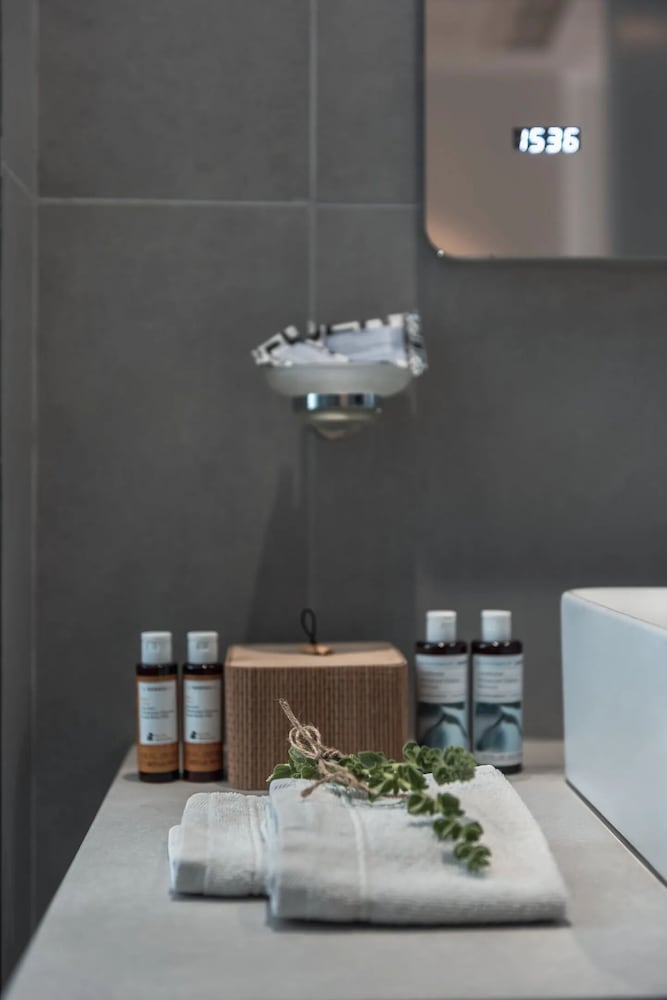 Room (Caldera Panorama) - Photo 11