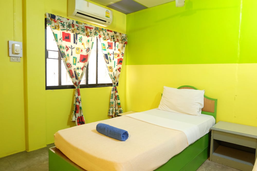 Standard Room photo 2