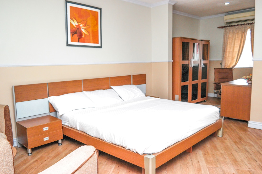 Grand Room, 1 Bedroom, Ground Floor photo 1