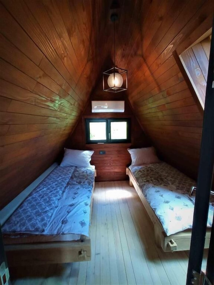 Panoramic Cabin photo 2