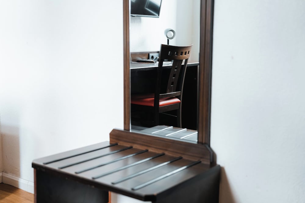 Classic Double Room - Photo 16