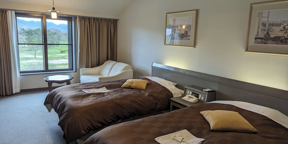 Standard Twin Room, Non Smoking, Golf View