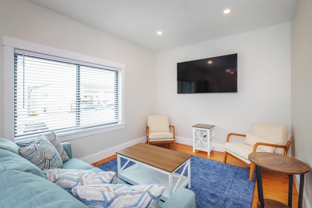 Surfhouse Suite photo 1