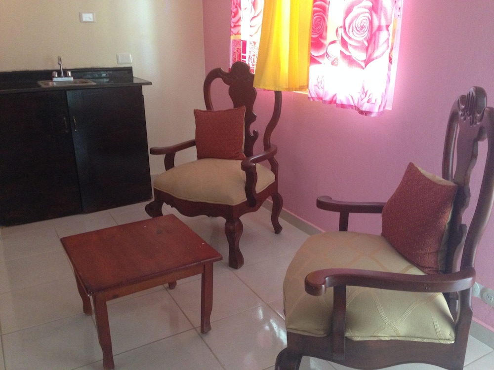 Queen Suite photo 2