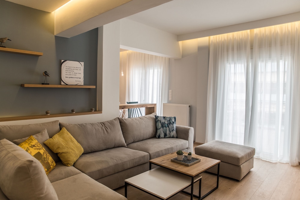Deluxe Apartment, 5 Bedrooms, Terrace, City View