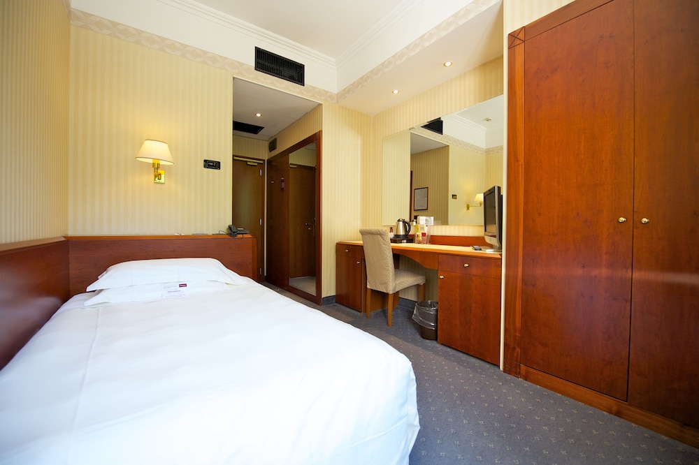 French Bed Room photo 1