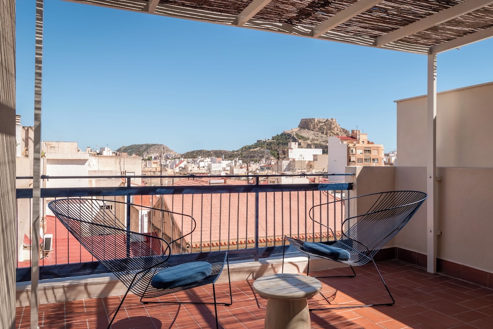 Standard Double Room, Terrace - Photo 3