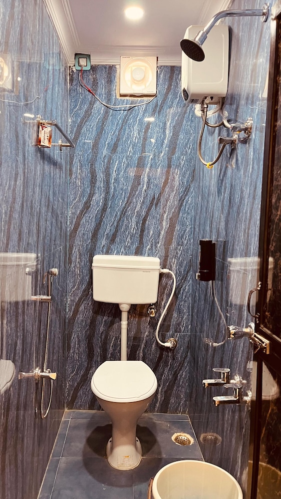 Deluxe Room - Photo 2