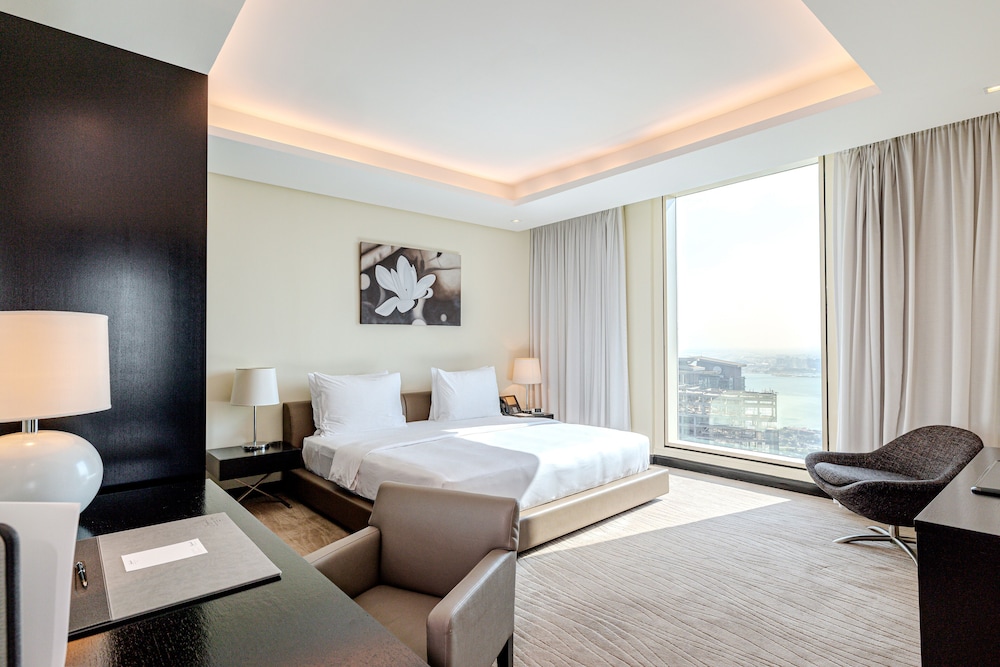 Suite (Premier Four Bedroom) - Photo 3