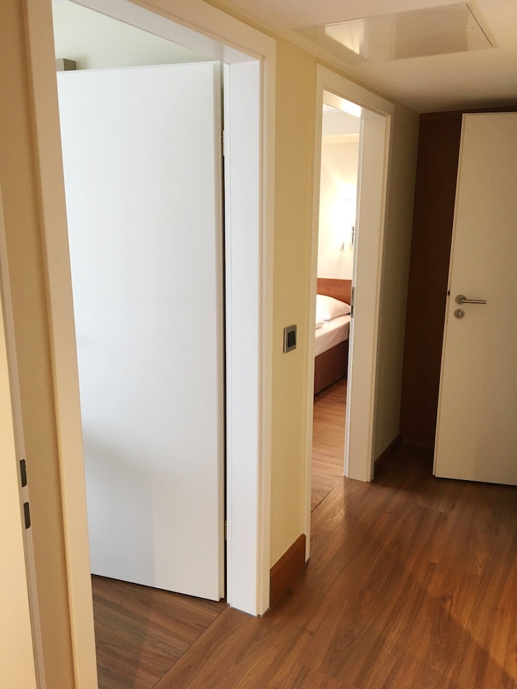 Quadruple Room, 2 Bedrooms, Non Smoking (Air Conditioning) photo 3