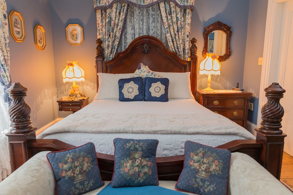 Signature Room, 1 Queen Bed photo 3
