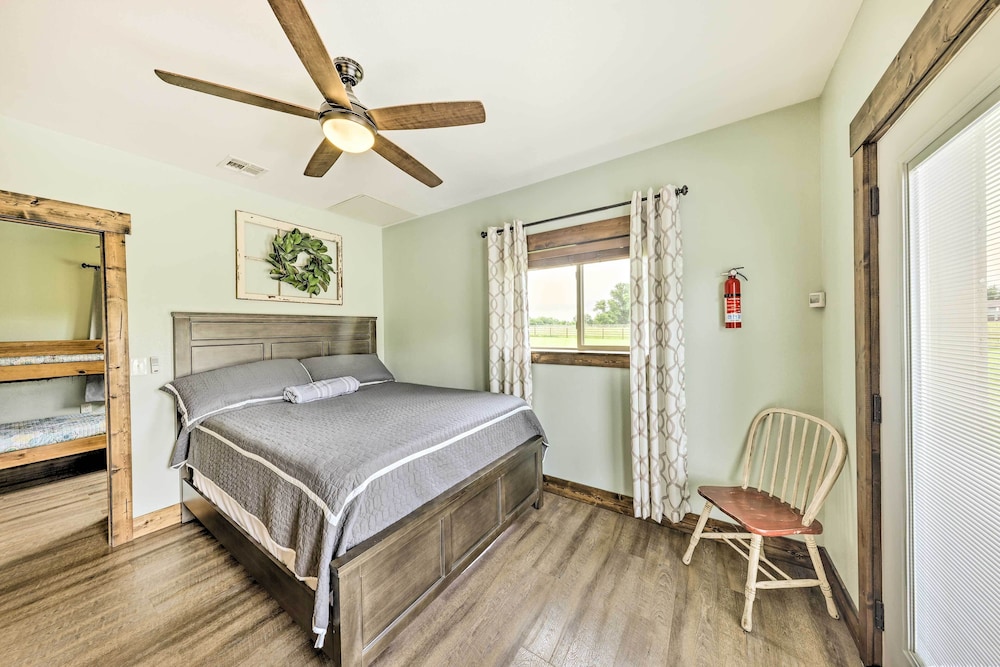 House (2 Bedrooms) photo 3