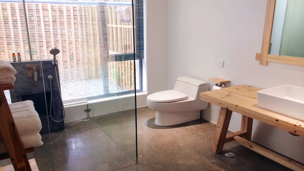 Courtyard Room photo 3