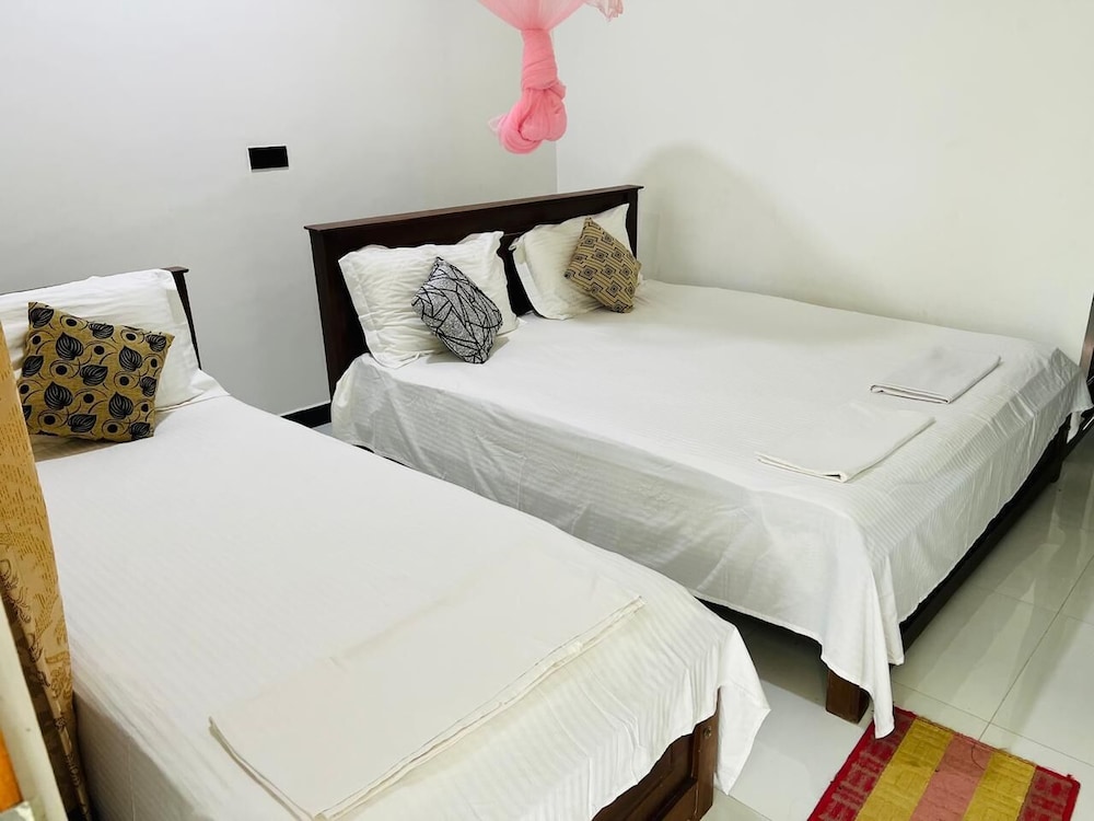 Deluxe Triple Room, 1 Bedroom, Garden View, Garden Area photo 3