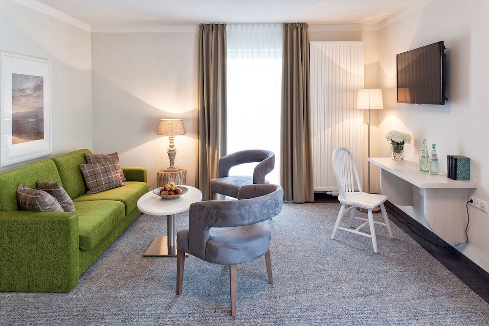 Junior Suite, Golf View photo 3