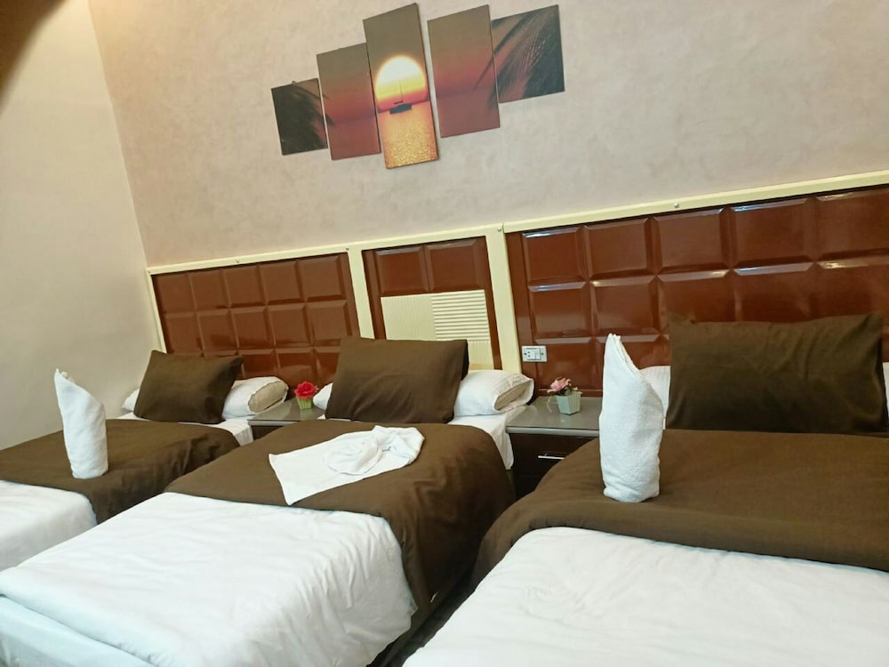 Triple Room - Photo 5