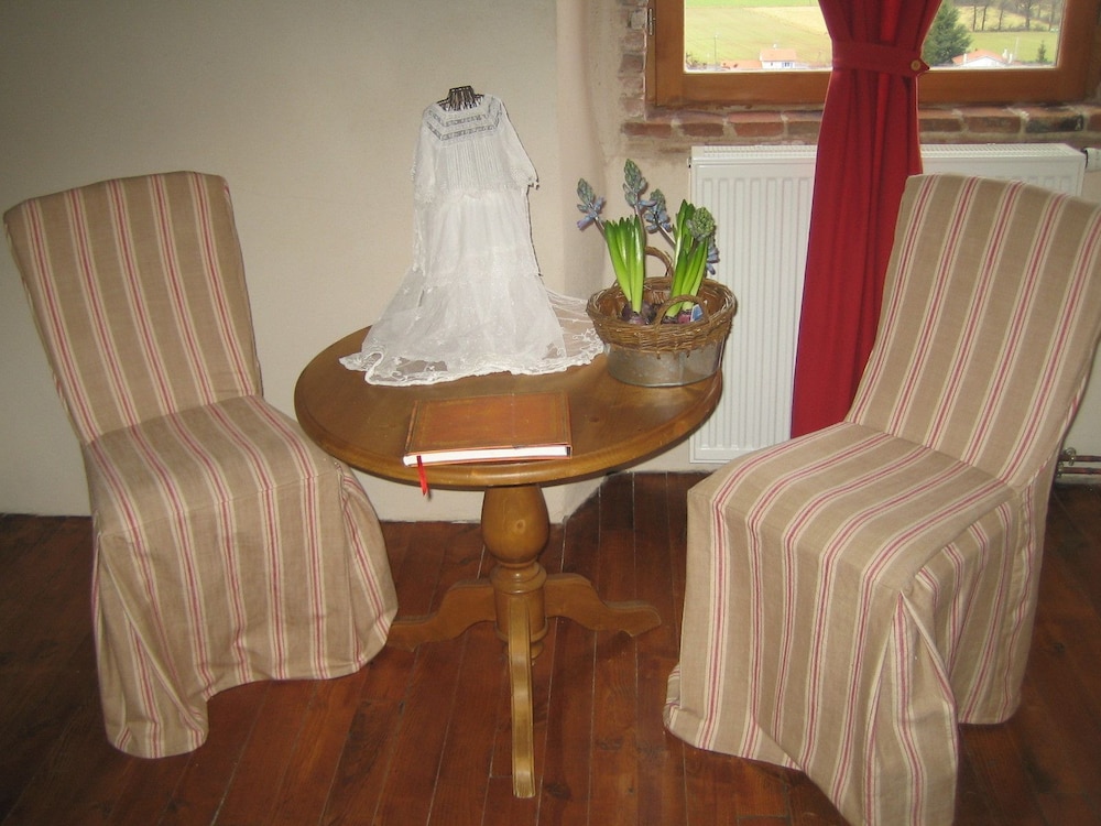 Family Room photo 2