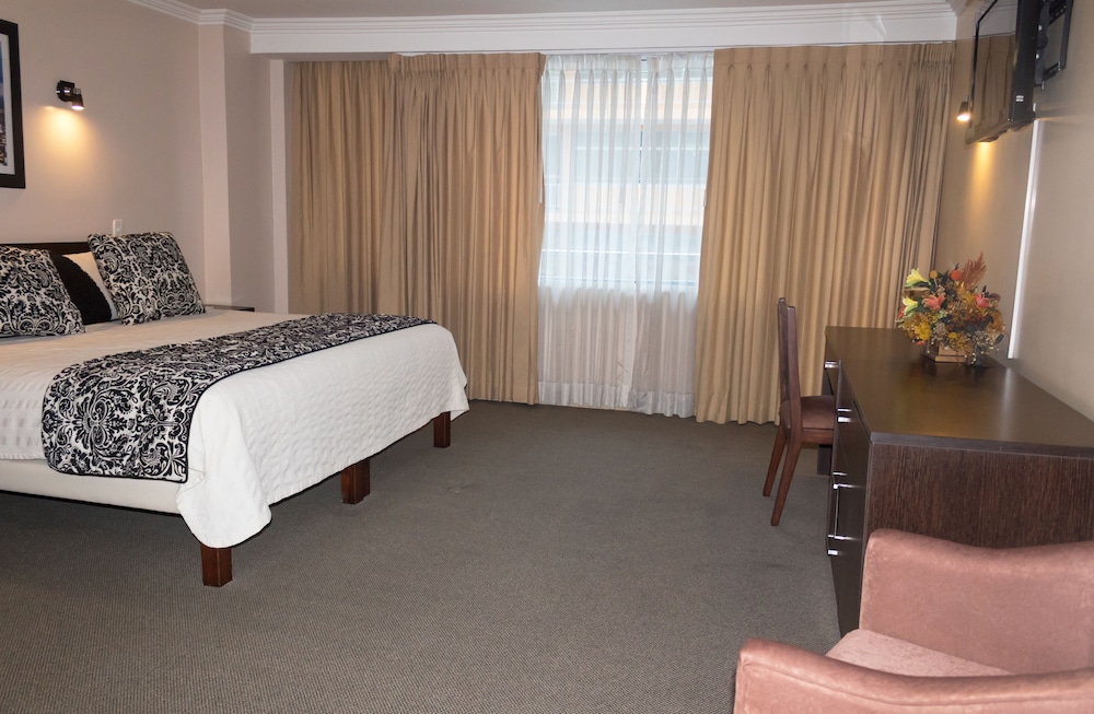 Executive Single Room, 1 Queen Bed, Accessible photo 3