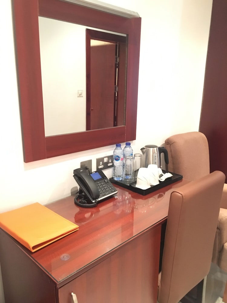 Standard Suite photo 2