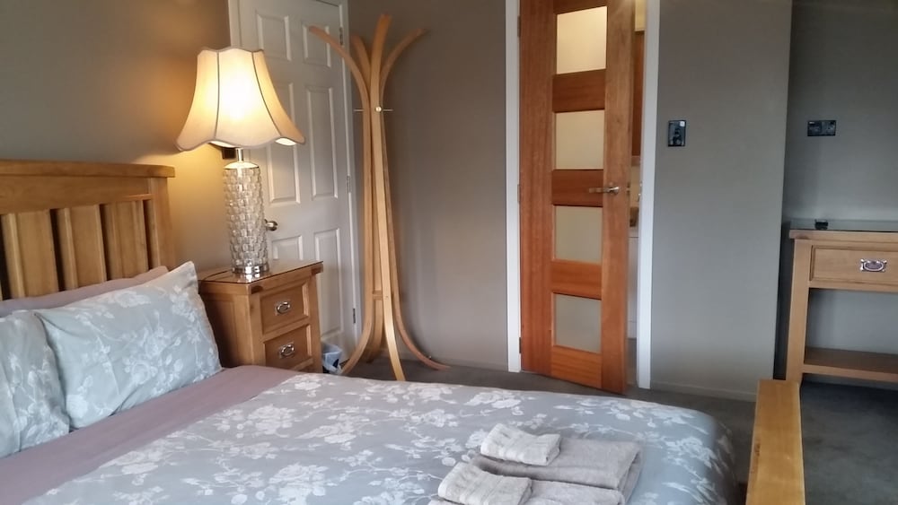 Ensuite Special