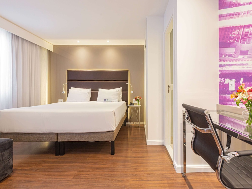 Standard Apartment, 1 Queen Bed - Photo 1