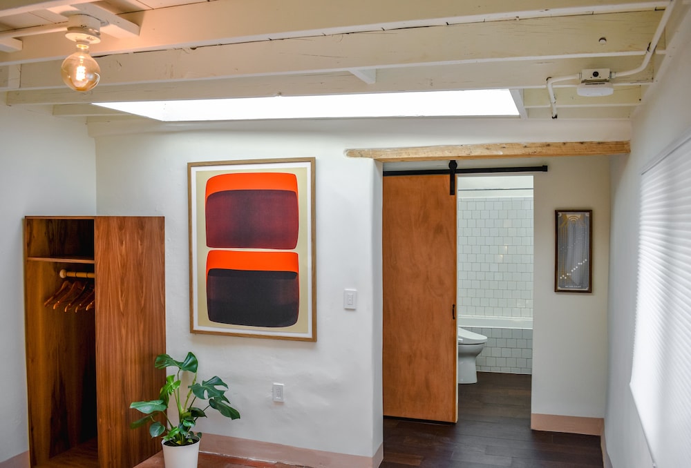 Room 6