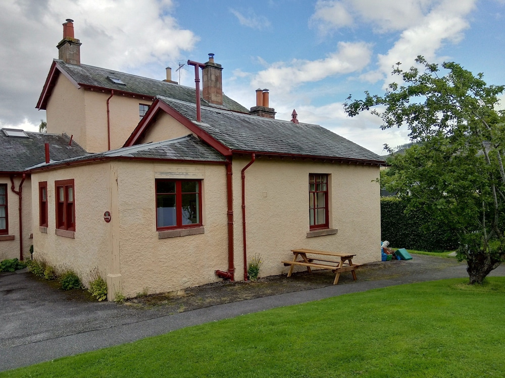 Cottage, 1 Bedroom (West Wing) photo 2