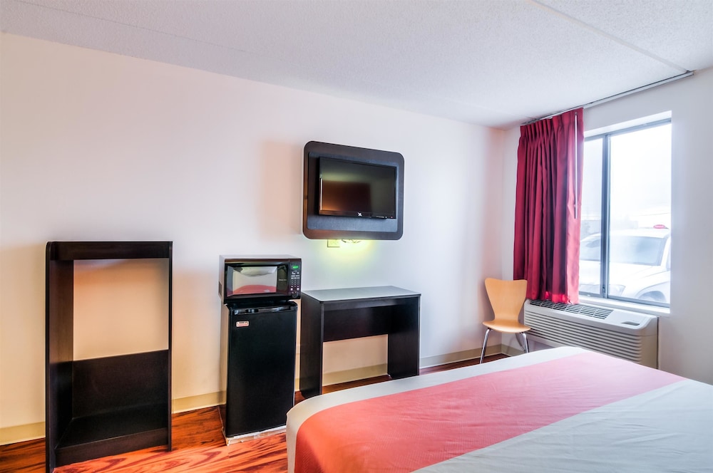 Standard Suite, 1 King Bed, Non Smoking