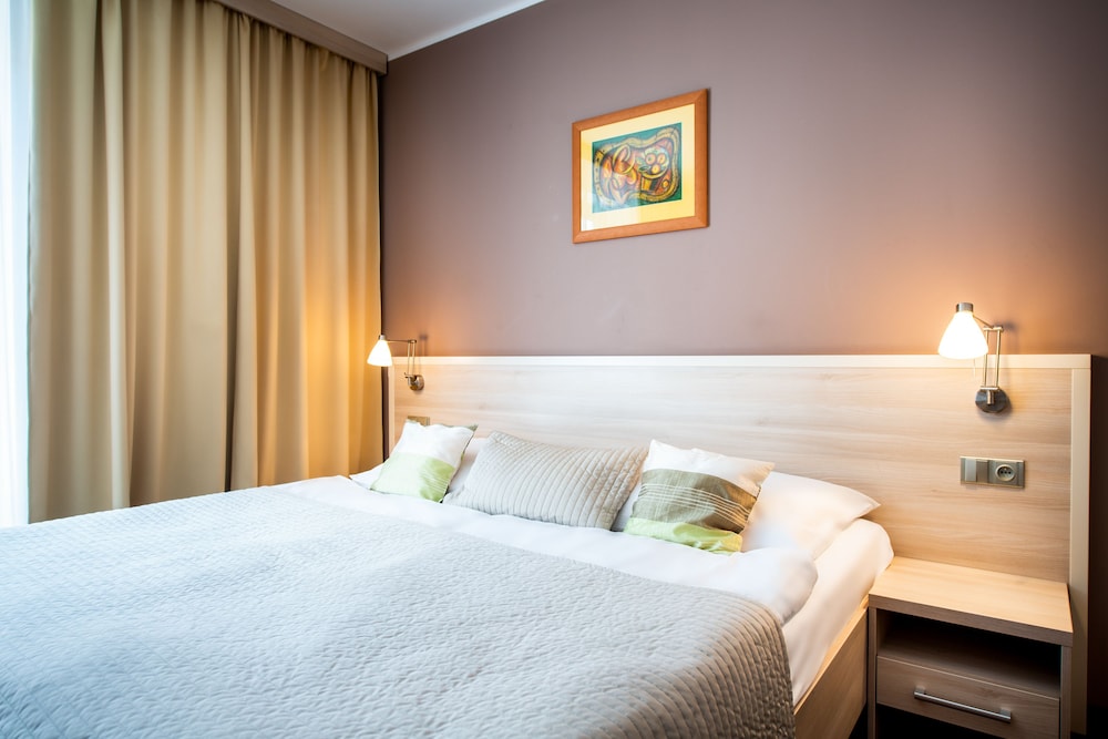Standard Double Room photo 3