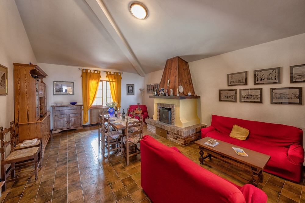 Standard Villa, Multiple Bedrooms (Tuscany Villas With Private) photo 2
