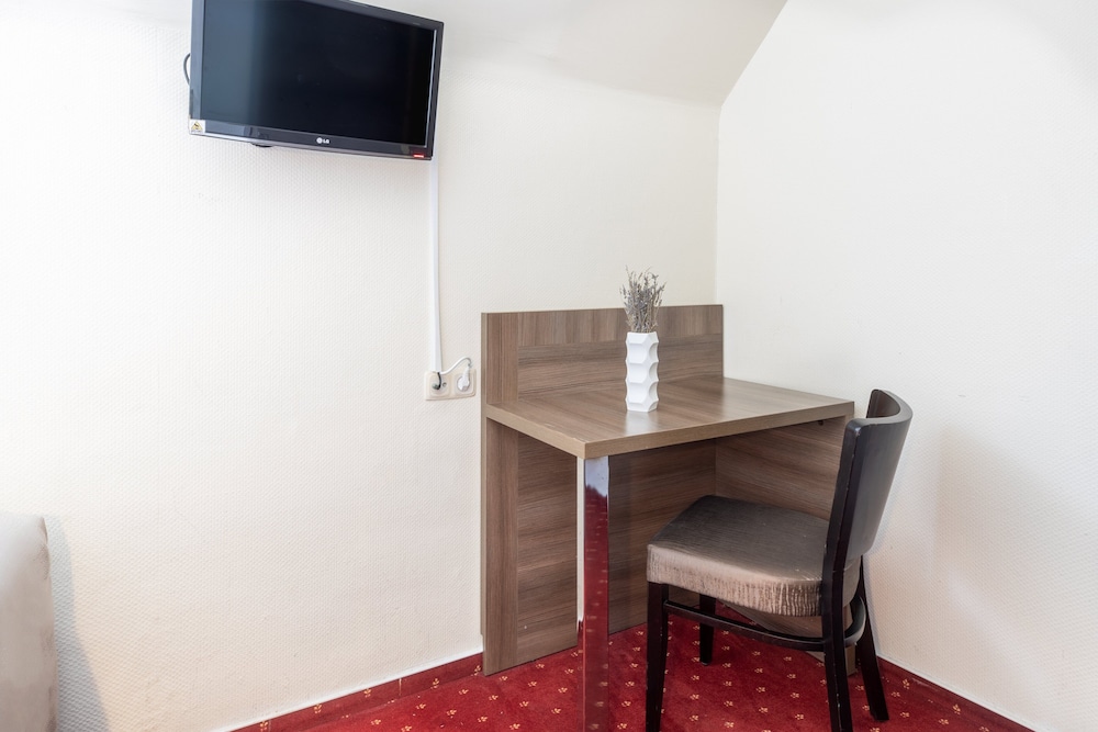 Classic Single Room - Photo 4